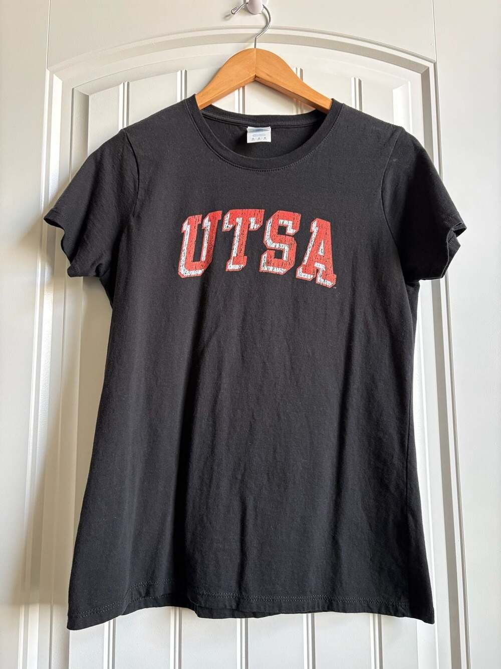 Port & Company UTSA Ring Spun Fan Favorite T-Shirt Size M Black